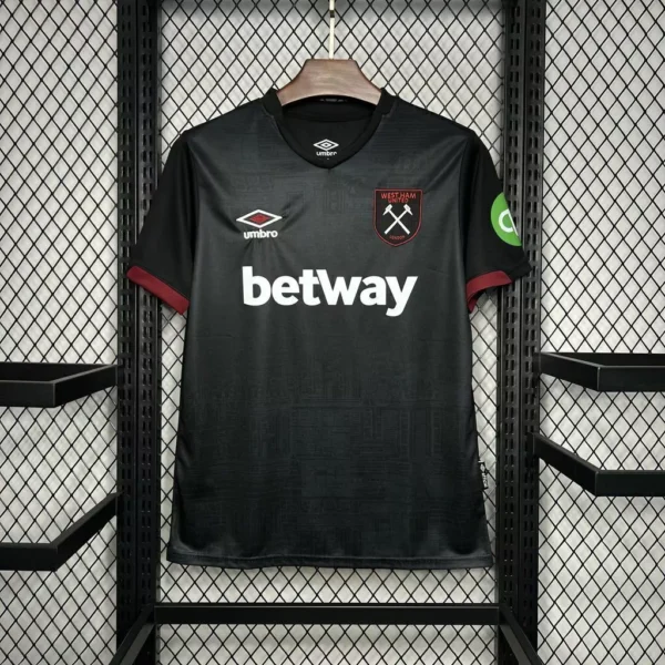 West Ham II 24/25 - Imagen 2