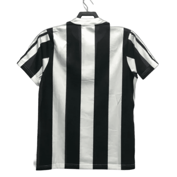 Newcastle I 95/97 - Retro - Imagen 2