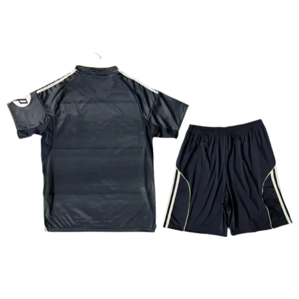 Real Madrid II 25/26 Conjunto Infantil - Imagen 2