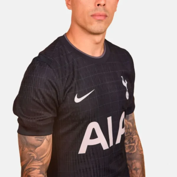 Tottenham II 25/26 - Imagen 5