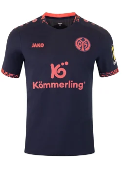 2004-2024-12-03t175829-013-6c58647f1d2e25a0b917332595192165-1024-1024