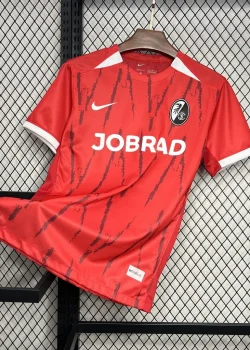 FREIBURG_7797e878-7c2c-4bdb-a9b2-33740e8fcd18_1024x