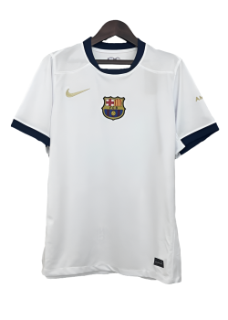 background-editor_output_00abccce-5b65-4088-91bd-9d5d1180ea6f