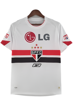 background-editor_output_1e2735f6-0db8-4b5b-b9cb-1294a54b2505