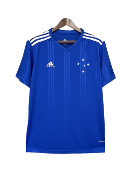 background-editor_output_243a325b-f536-4f94-9a1f-f2948ad9550a