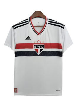 background-editor_output_587a4102-c03d-47e9-8a1c-861b850bbdcb