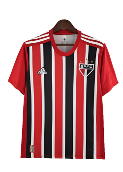 background-editor_output_b668258a-9bb9-4870-8f29-1d287e99beed