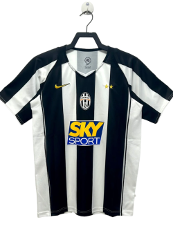 juventus-04-05-i-home-jersey-retro-version-1